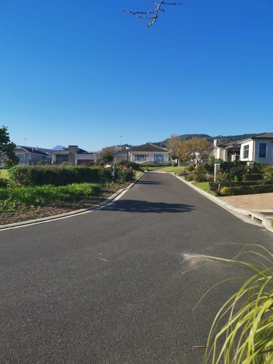 To Let 3 Bedroom Property for Rent in Fernwood Western Cape